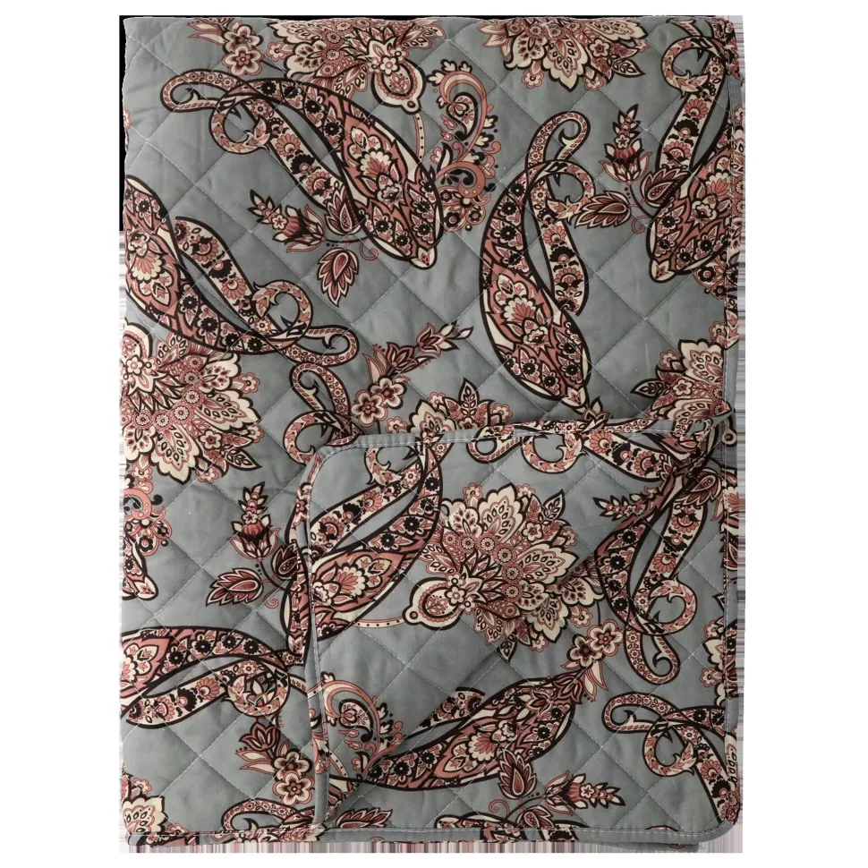 Chic Antique Aix Quilt mit Paisley Motiv 1