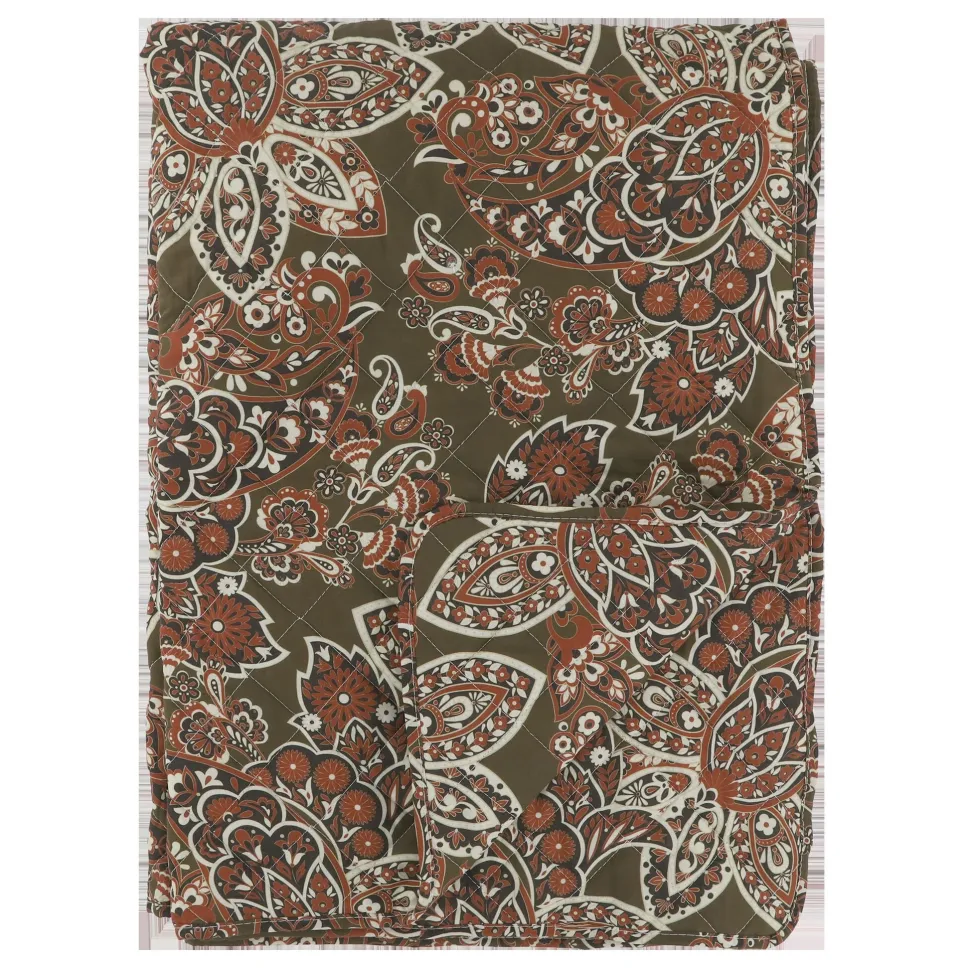 Chic Antique Aix Quilt mit Paisley Motiv 2