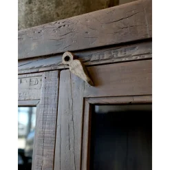 Chic Antique Grimaud Vitrinenschrank mit Glastüren