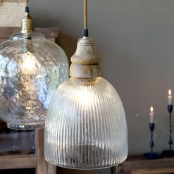 Chic Antique Hängelampe mit Holzzierhülse