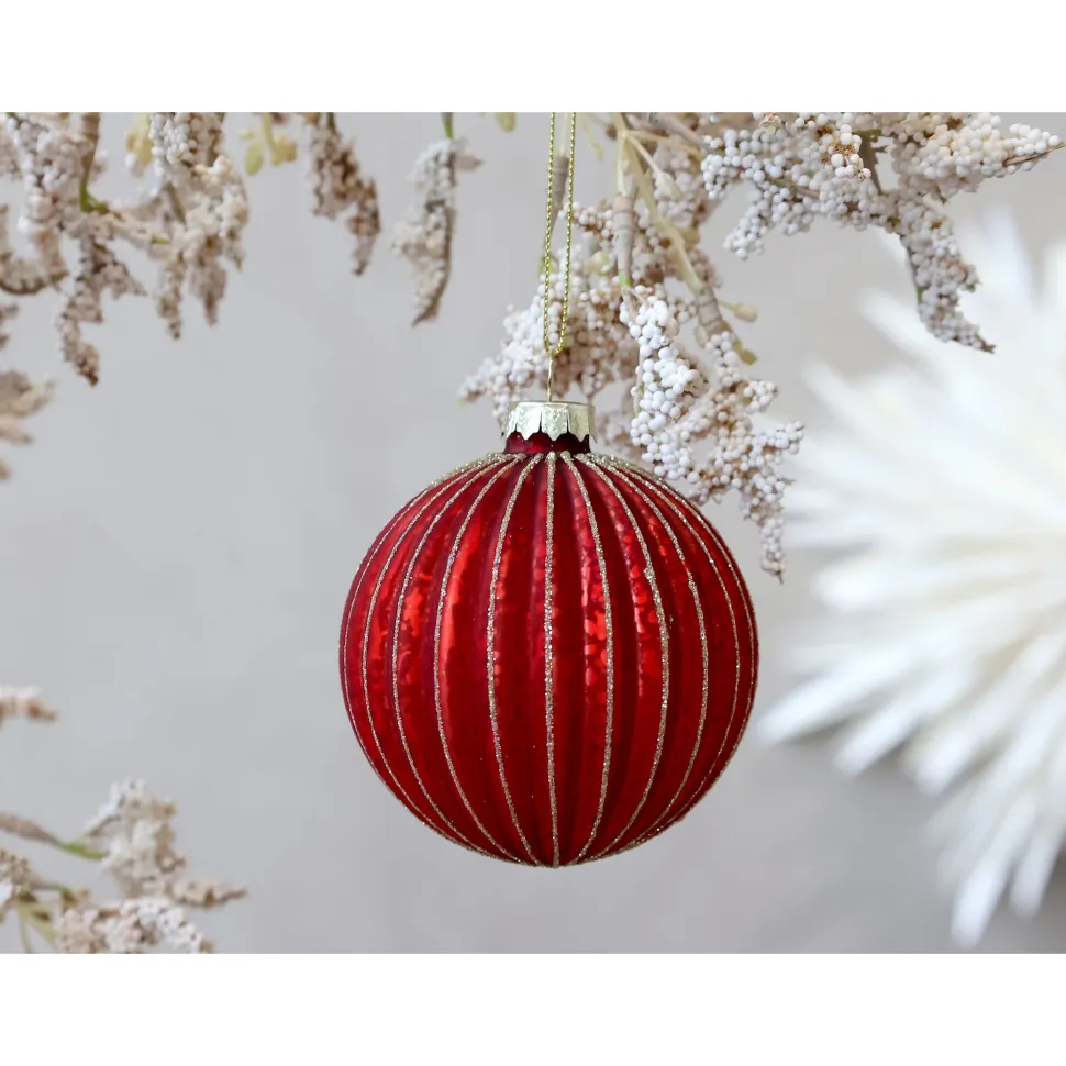 Chic Antique Rote Weihnachtskugel aus Glas