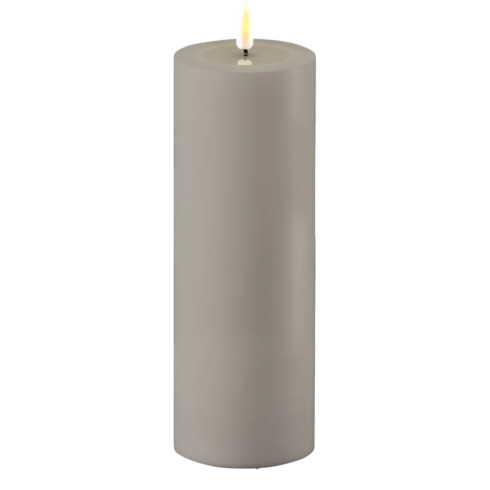 Deluxe Homeart LED Real Flame Outdoor Stumpenkerze grau