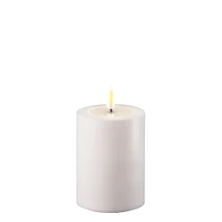 Deluxe Homeart LED Real Flame Outdoor Stumpenkerze weiß